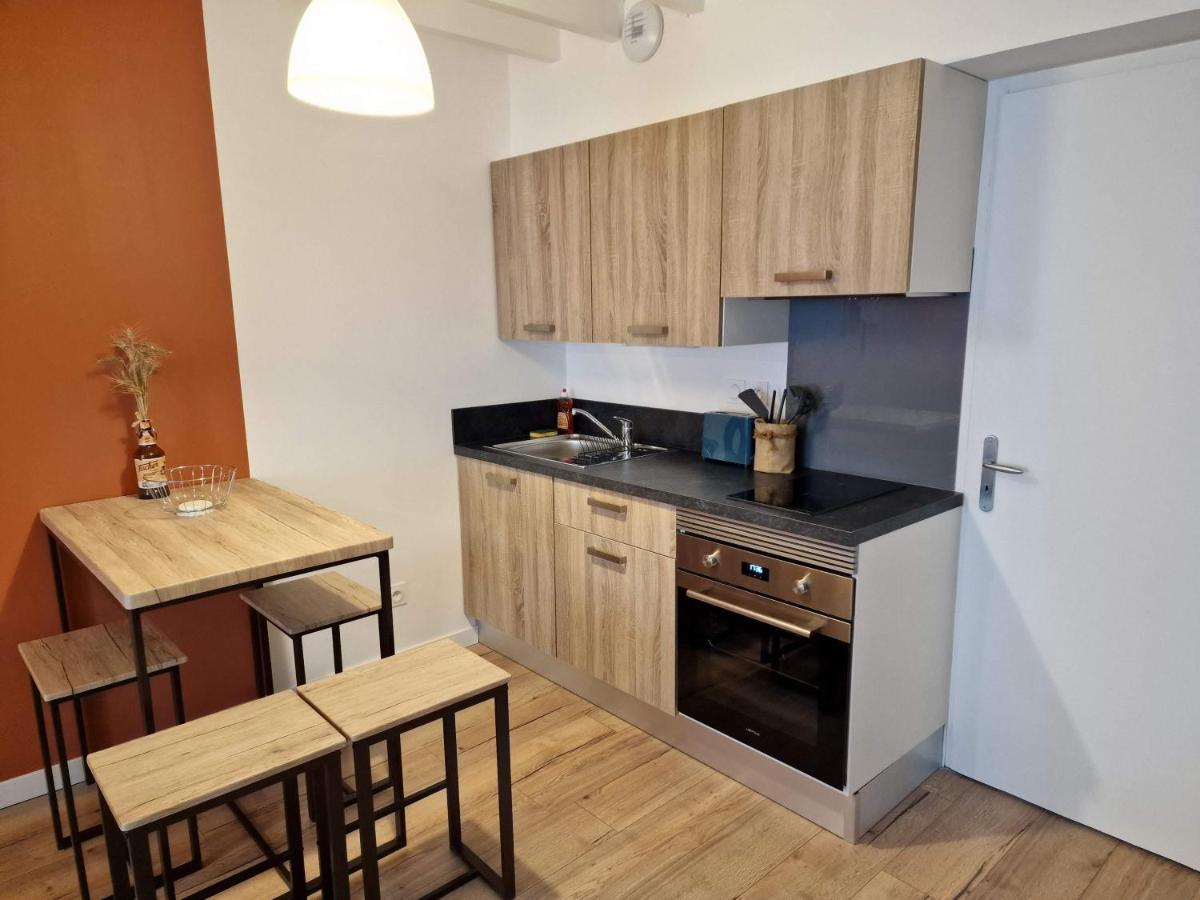 Logement De Caractere En Haute Ville De Quimperle Exterior photo