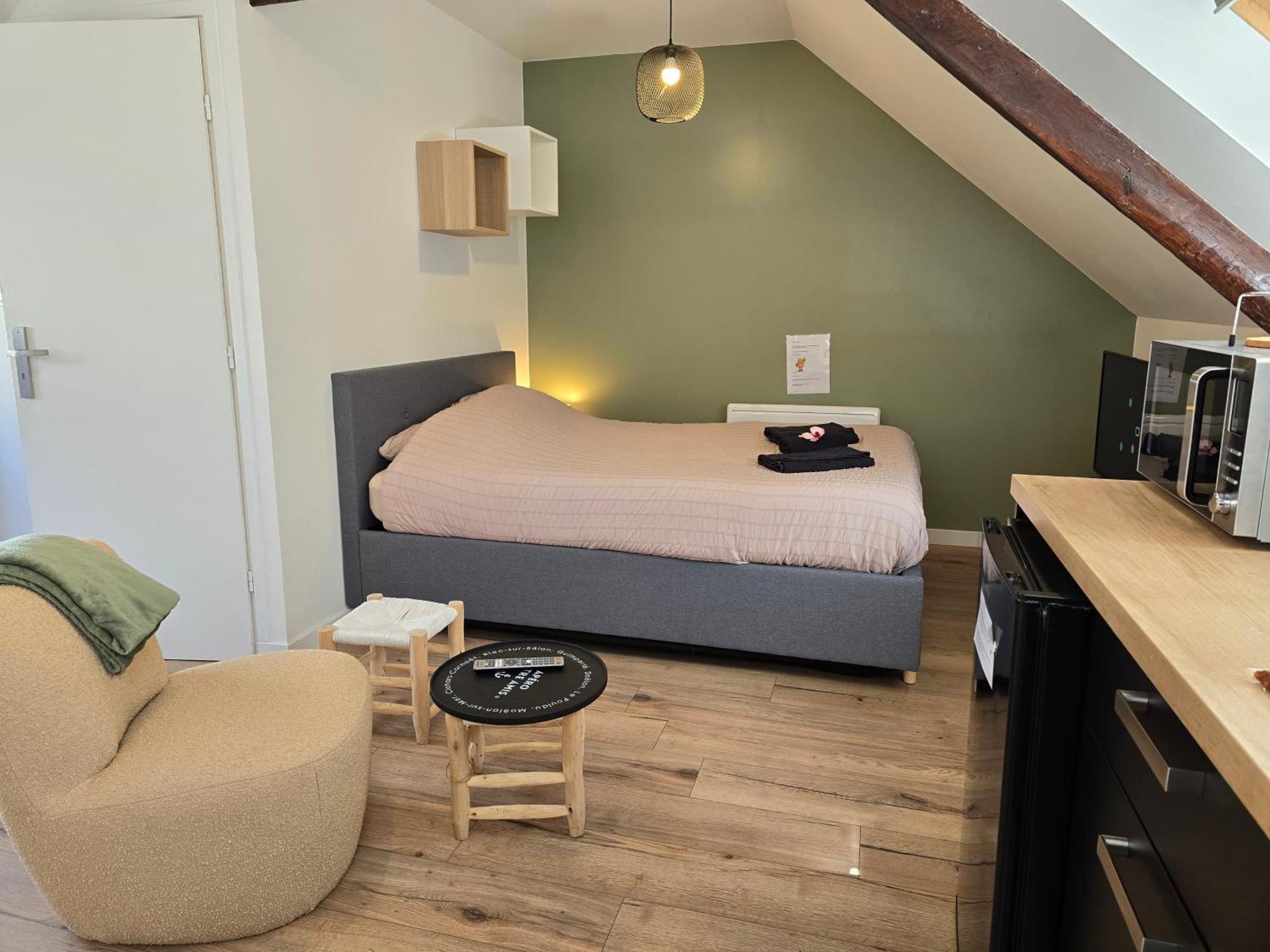 Logement De Caractere En Haute Ville De Quimperle Exterior photo